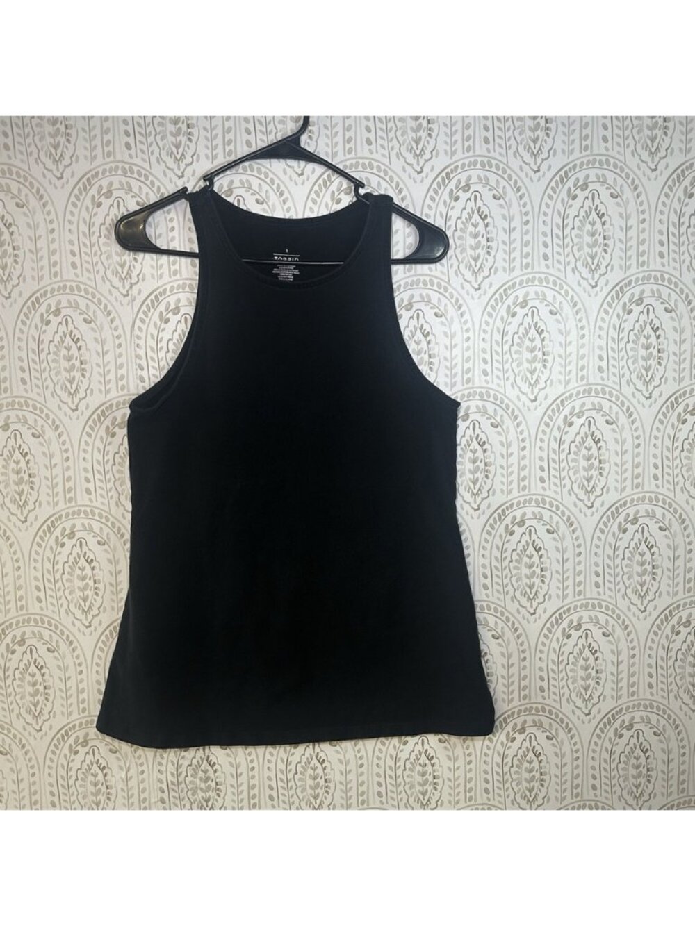 Torrid Womens Size 1 Tank Top Black Round Neck Sleeveless Cotton Cute Chic Soft